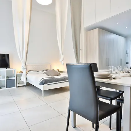 Bright & Comfortable Salerno