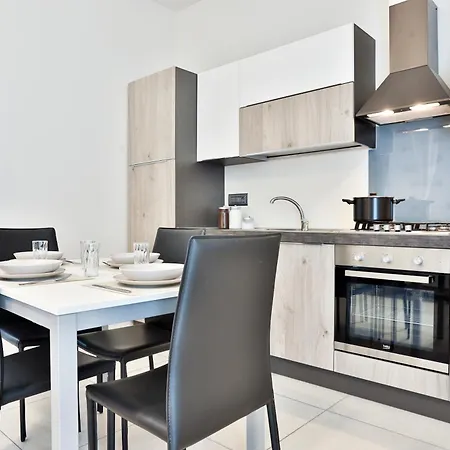 Bright & Comfortable * ساليرنو